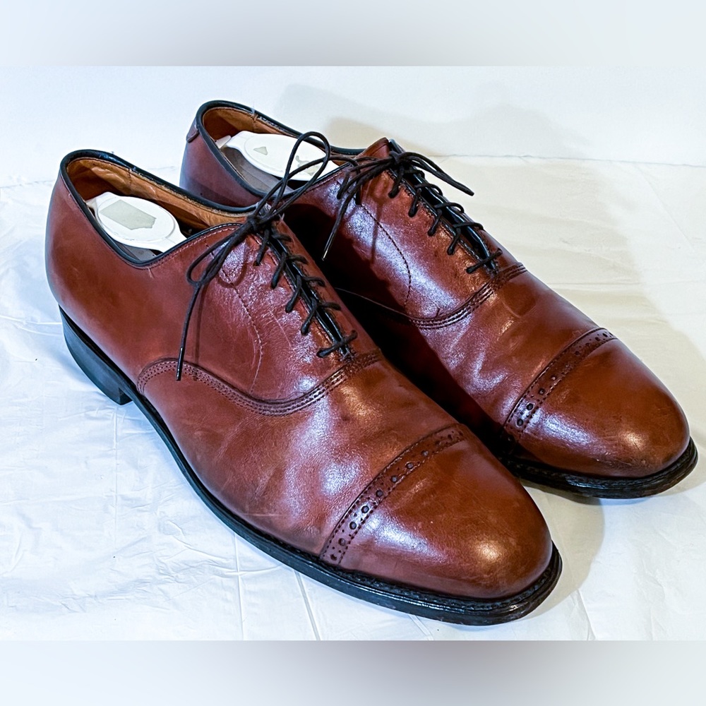 Allen Edmonds Byron Chili captoe dress shoe 11D USA